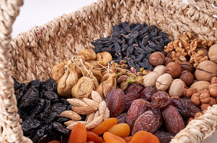 nuts-dried-fruits